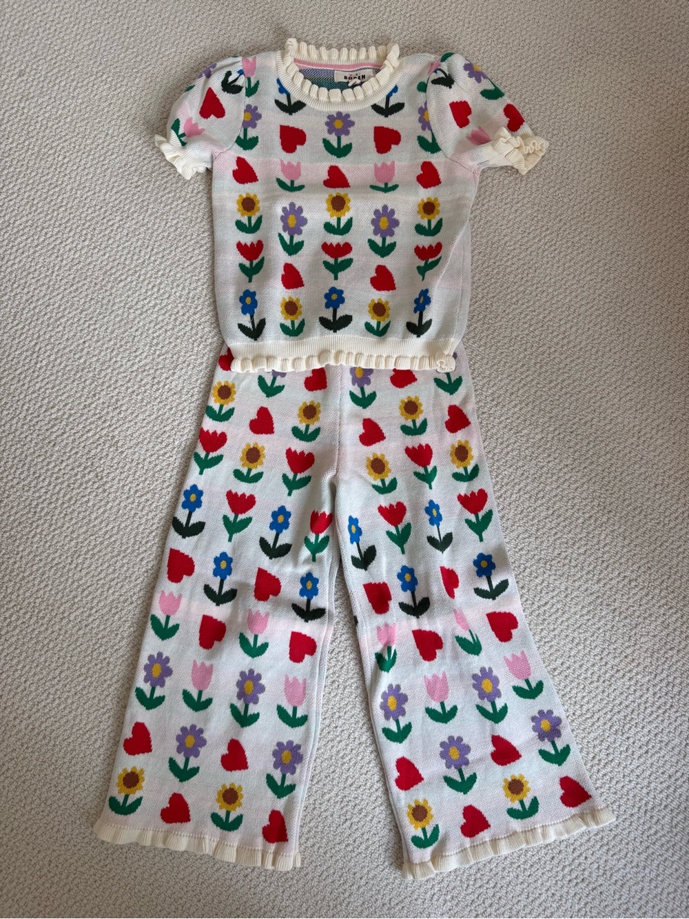 Mini Boden White Floral & Heart Knit Set